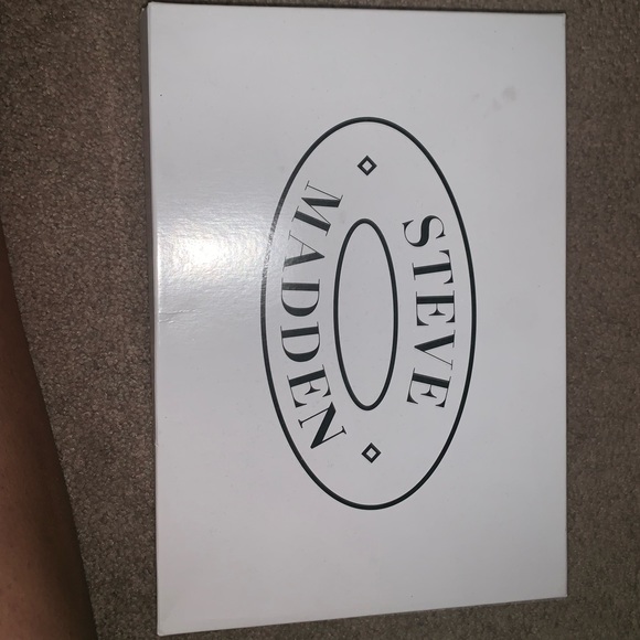 Brand new Steve Madden chunky heels size 8.5 - Picture 2 of 5